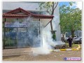 ลงพื้นที่ดำเนินการพ่นหมอกควันเพื่อควบคุมการแพร่ระบาดของ ... Image 1