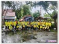ดำเนินการฉีดล้างทำความสะอาดบริเวณลานหน้ารพ.สต. ท่ามะเกว๋น Image 1